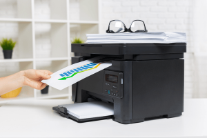 Cerneală Epson originală vs. compatibilă: mituri, adevăruri și economii reale 